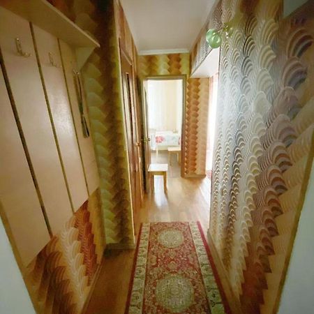 Appartement Квартира Напротив Аэропорта à Turksib Extérieur photo